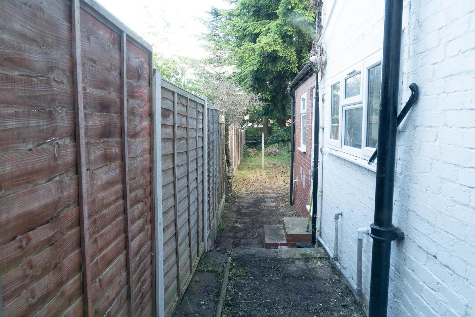 Five Bedroom Townhouse - Near City Centre - Edgbaston - On Street Parking - Wifi - Netflix - 974P Birmingham Exterior foto